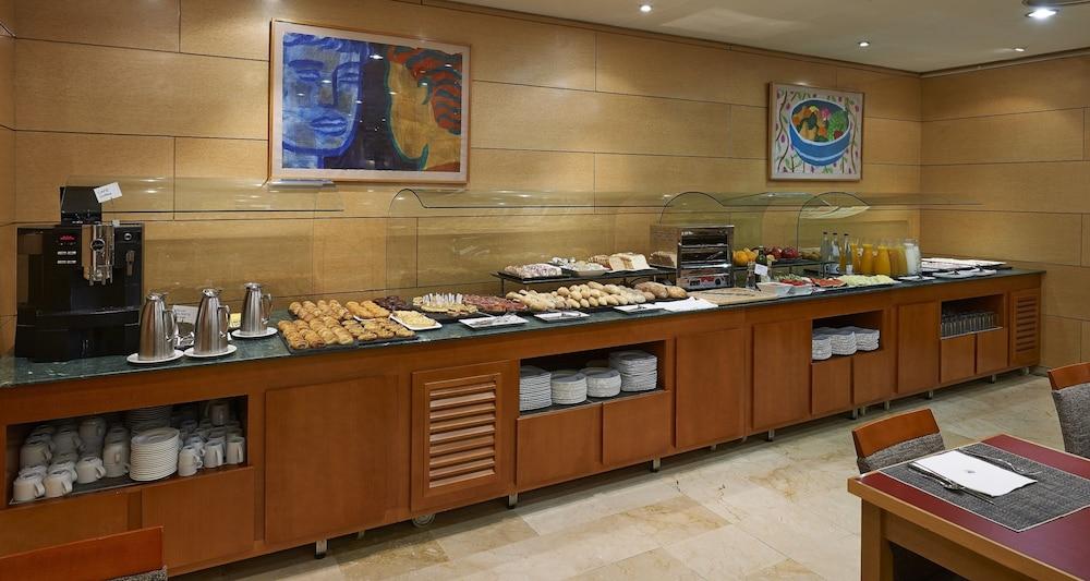 Nh Sport Hotel Сарагоса Екстериор снимка