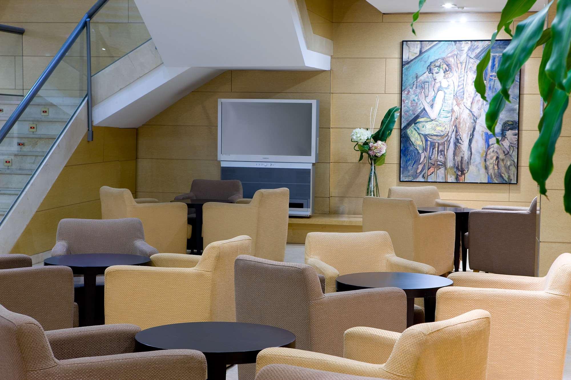 Nh Sport Hotel Сарагоса Екстериор снимка