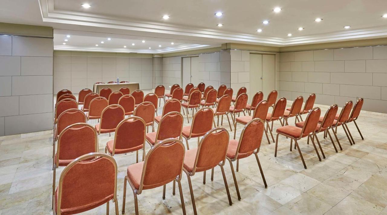 Nh Sport Hotel Сарагоса Екстериор снимка