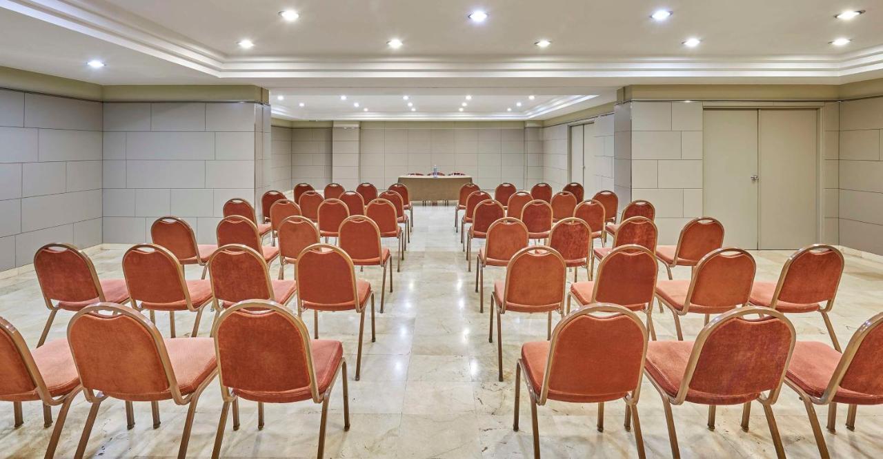 Nh Sport Hotel Сарагоса Екстериор снимка