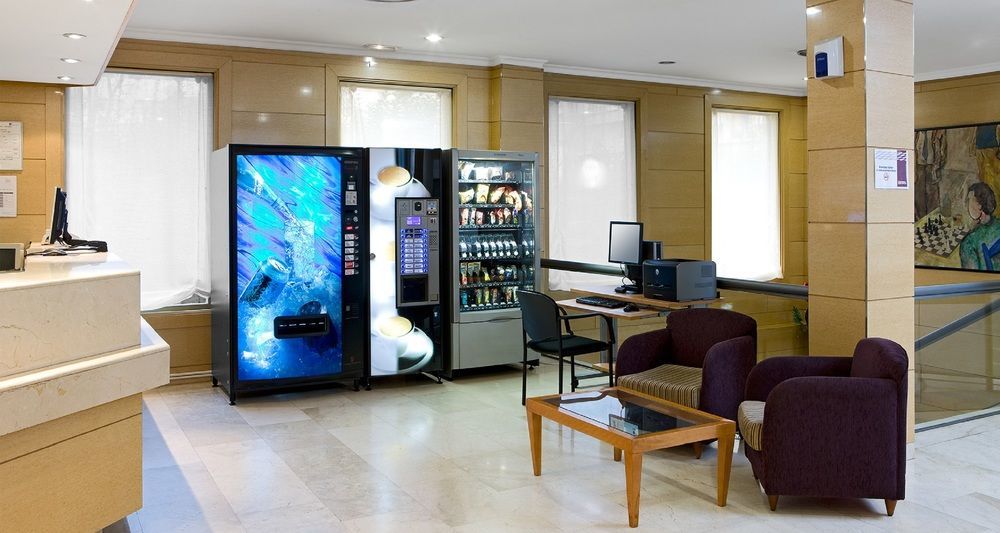 Nh Sport Hotel Сарагоса Екстериор снимка