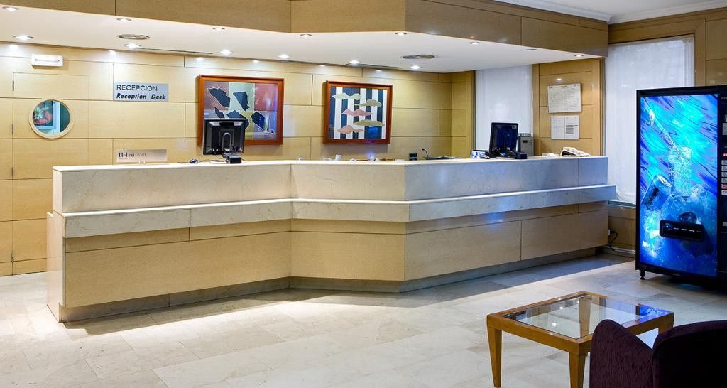Nh Sport Hotel Сарагоса Екстериор снимка